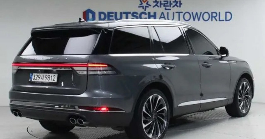 Lincoln Aviator 