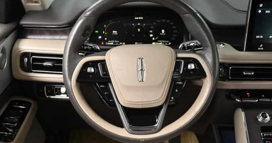 Lincoln Aviator 