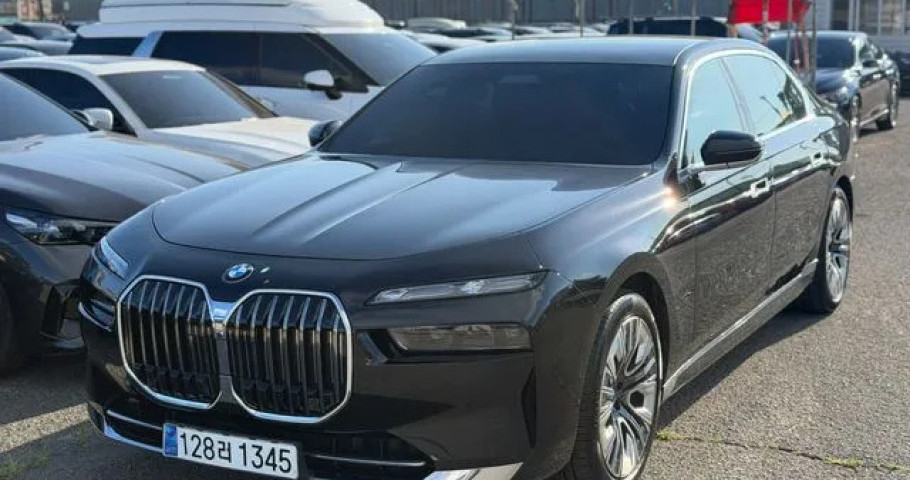 Bmw 7-Series 