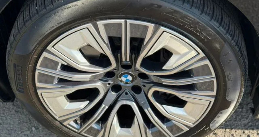 Bmw 7-Series 