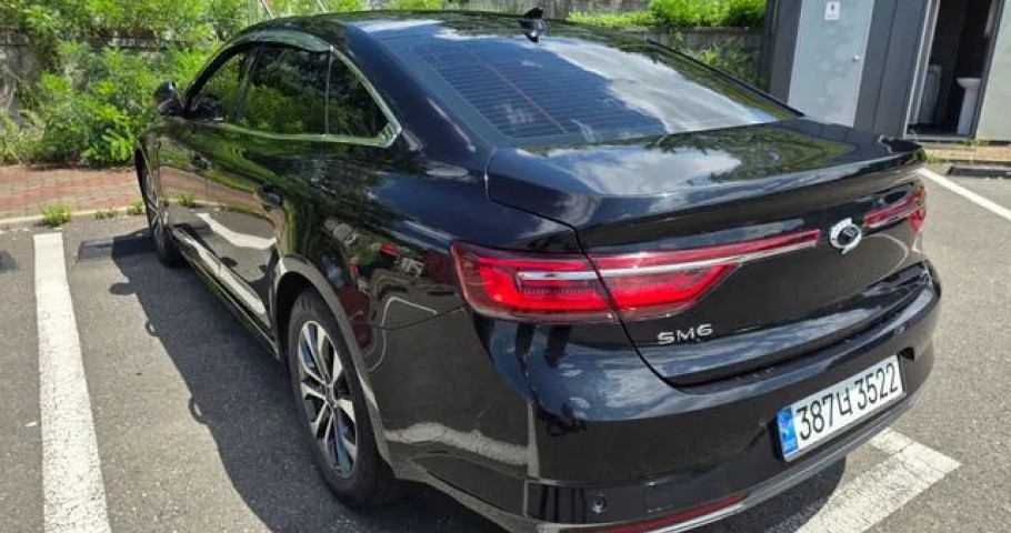 Renault Sm6 