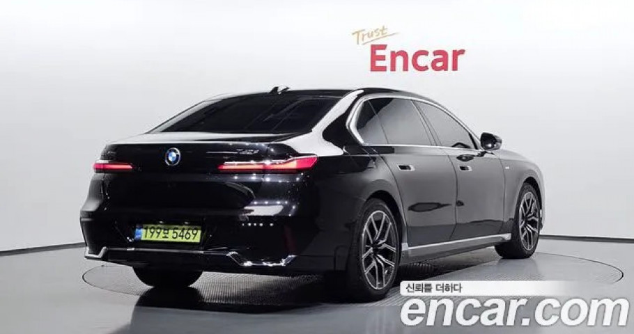 Bmw 7-Series 