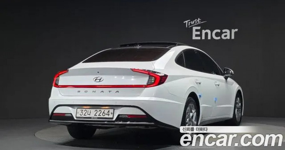 Hyundai Sonata 
