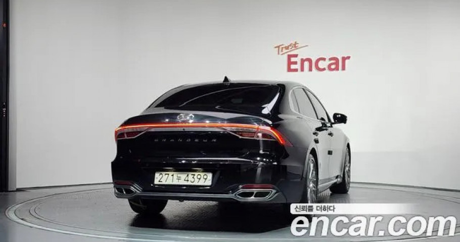 Hyundai Grandeur 