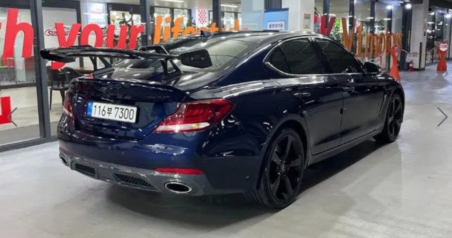 Genesis G70 