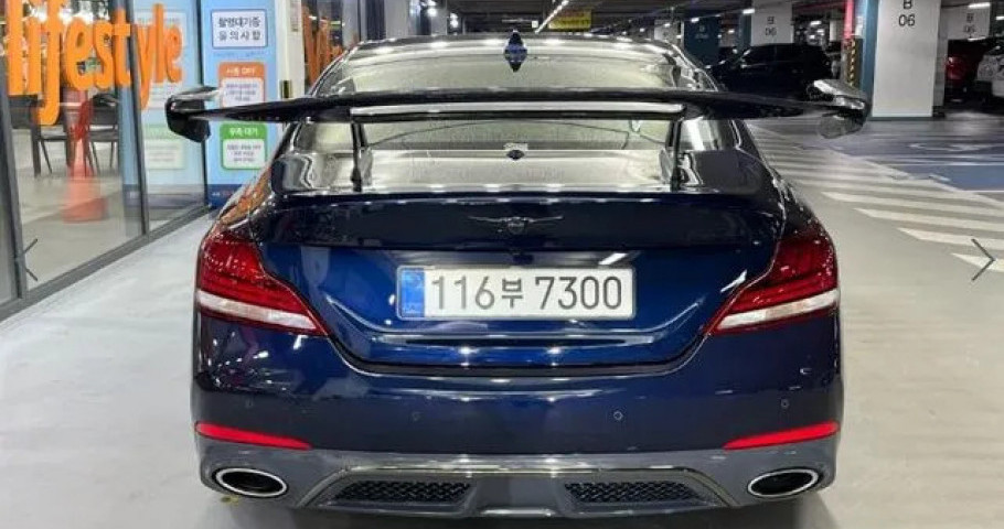 Genesis G70 