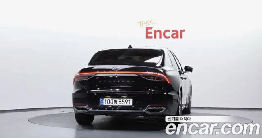 Hyundai Grandeur 