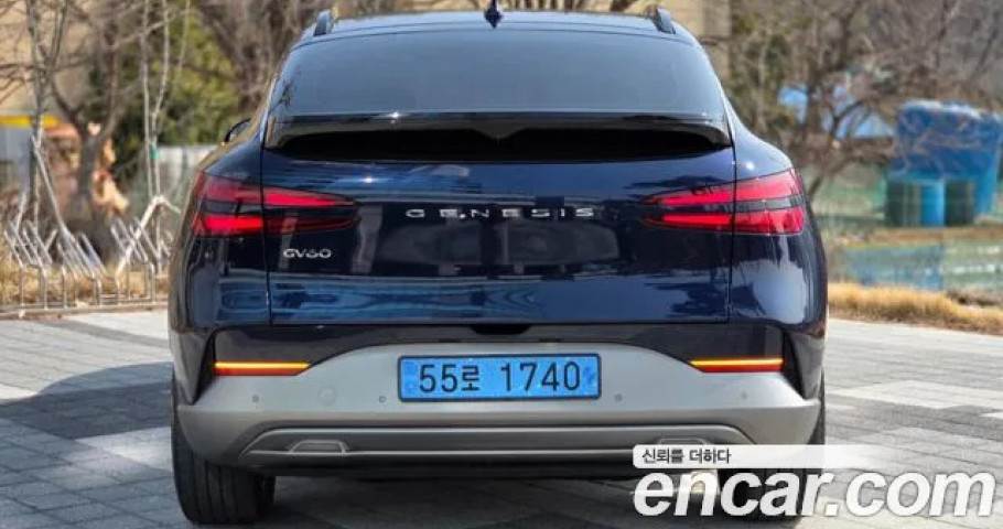 Genesis Gv60 