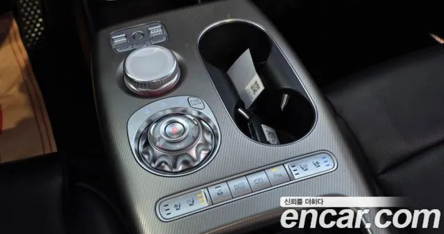 Genesis Gv60 
