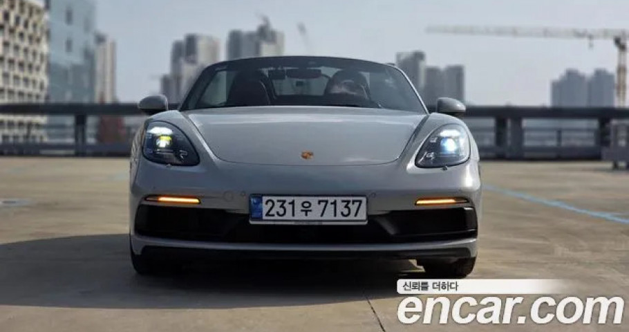 Porsche 718 