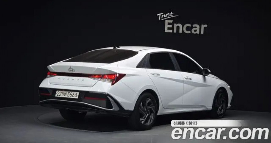Hyundai Avante (Elantra) 