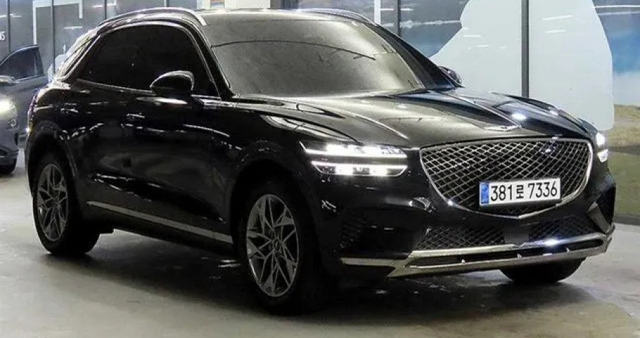 Genesis Gv70 