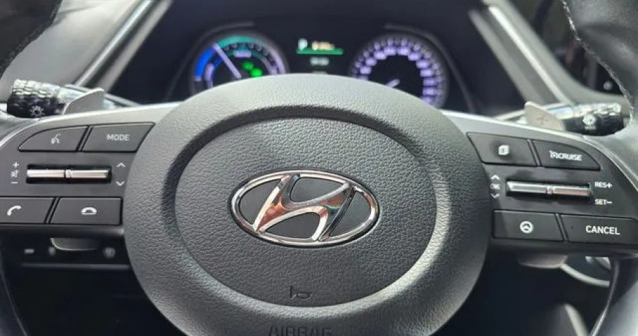 Hyundai Sonata 
