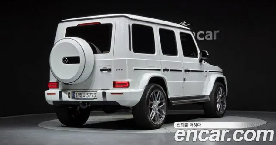 Mercedes-Benz G-Class 