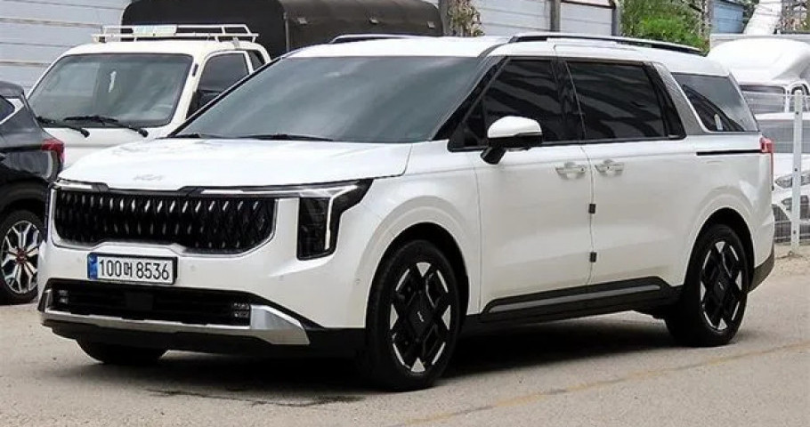 Kia Carnival 