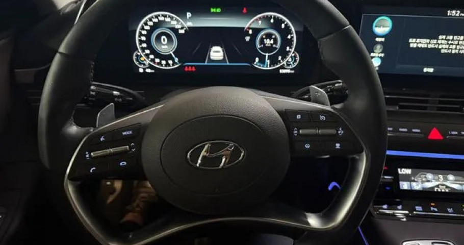 Hyundai Grandeur 