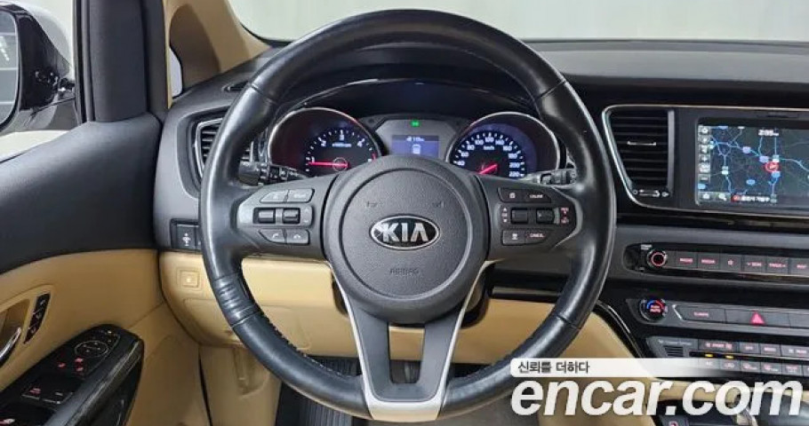 Kia Carnival 