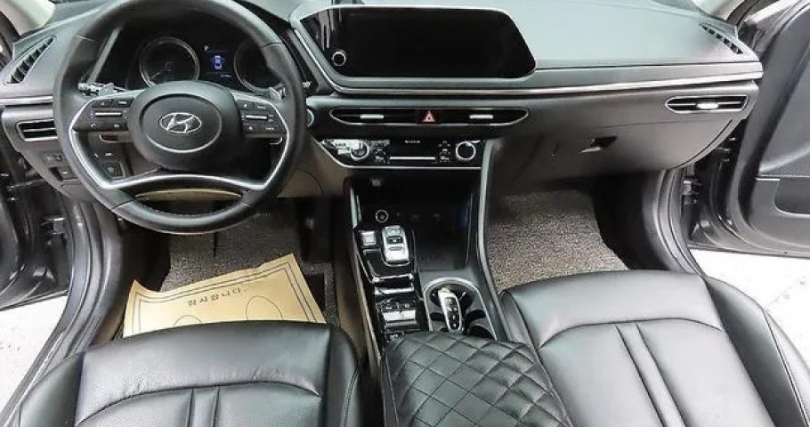 Hyundai Sonata 