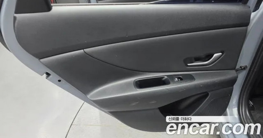 Hyundai Avante (Elantra) 