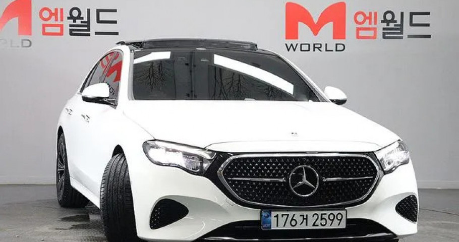 Mercedes-Benz E-Class 