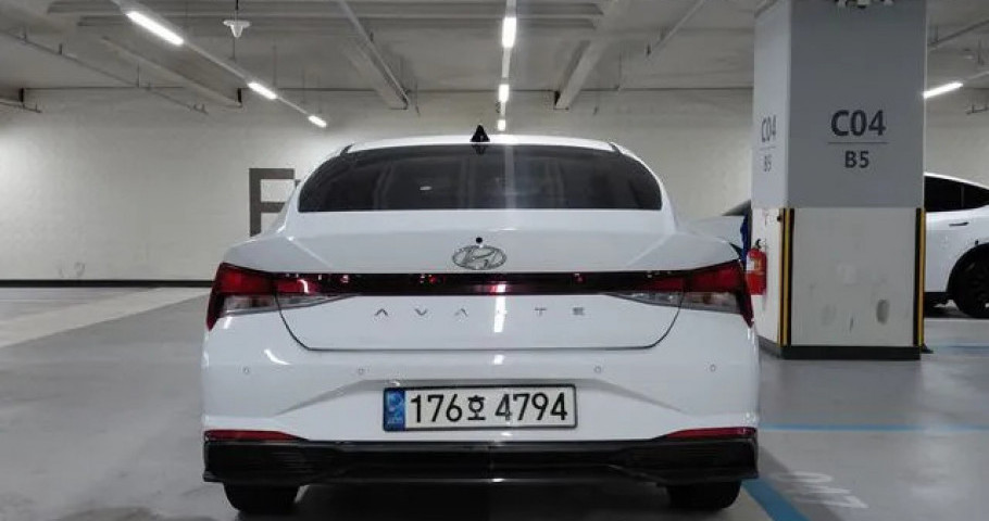 Hyundai Avante (Elantra) 