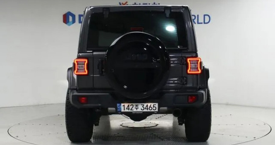 Jeep Wrangler 