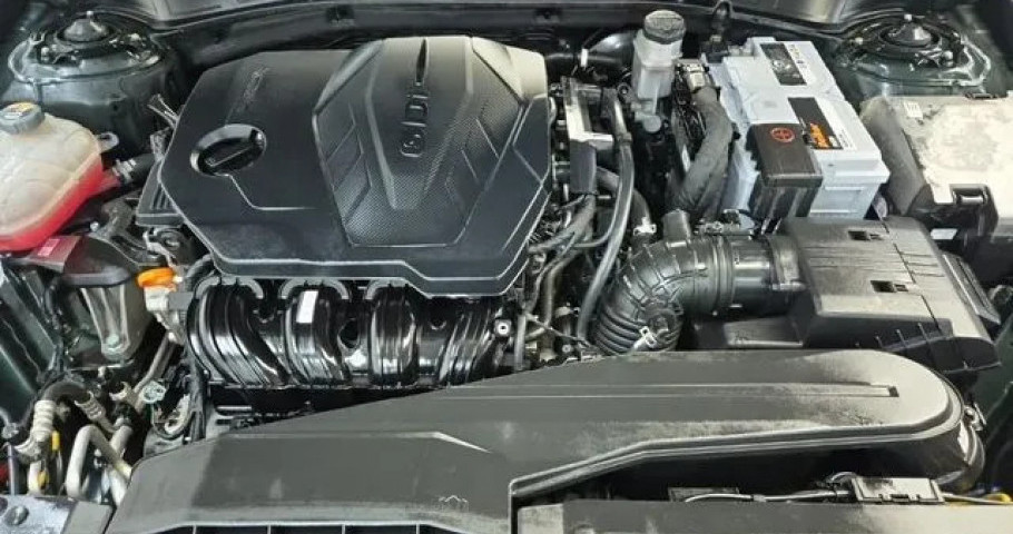 Kia K8 