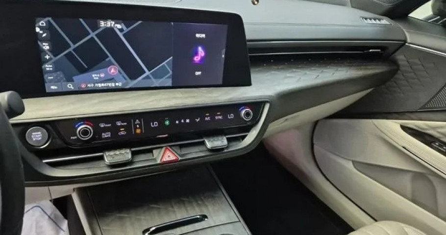 Kia K8 