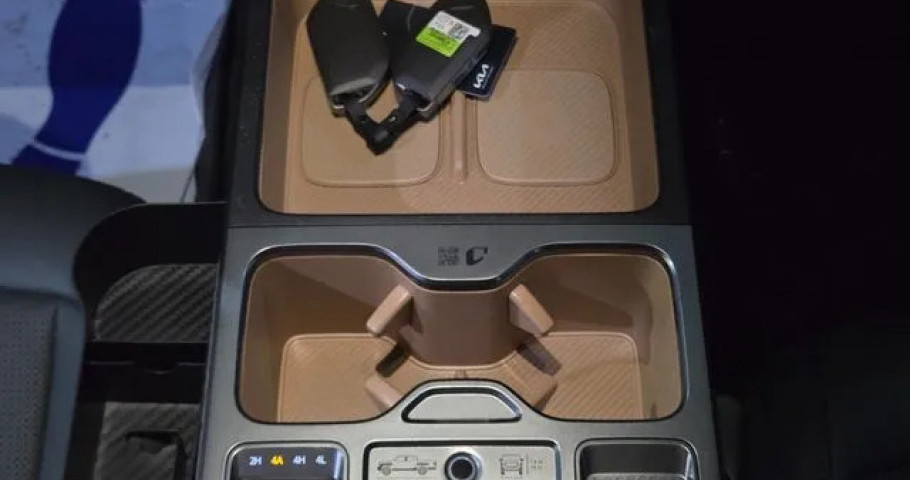 Kia Tasman 
