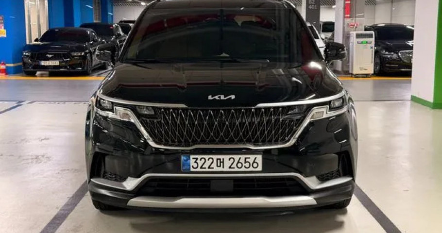 Kia Carnival 