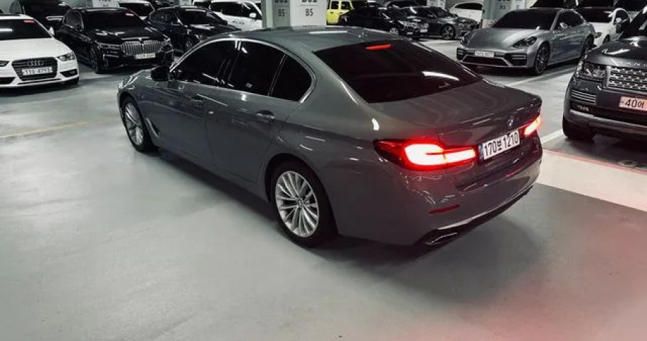 Bmw 5-Series 