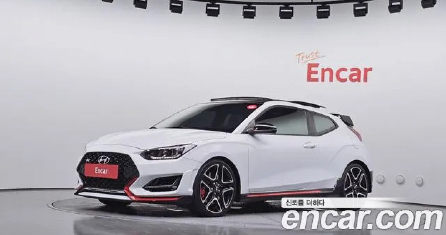 Hyundai Veloster 