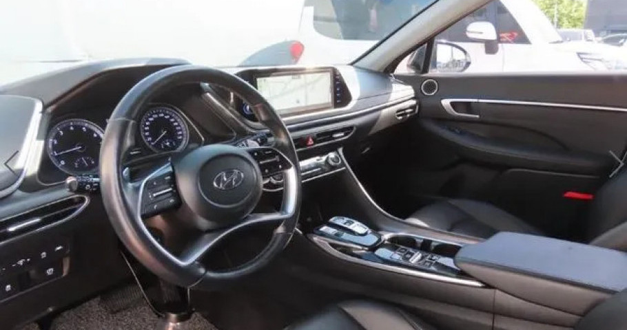 Hyundai Sonata 