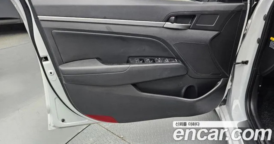 Hyundai Avante (Elantra) 