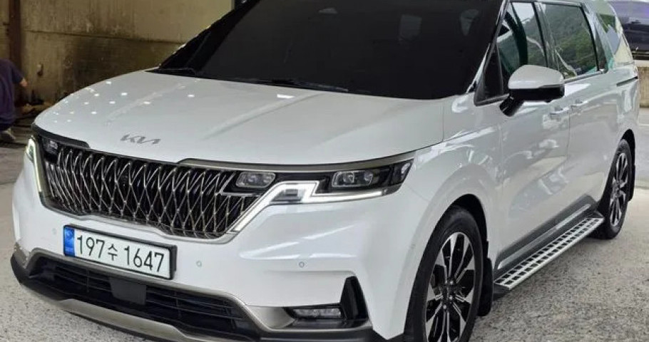 Kia Carnival 