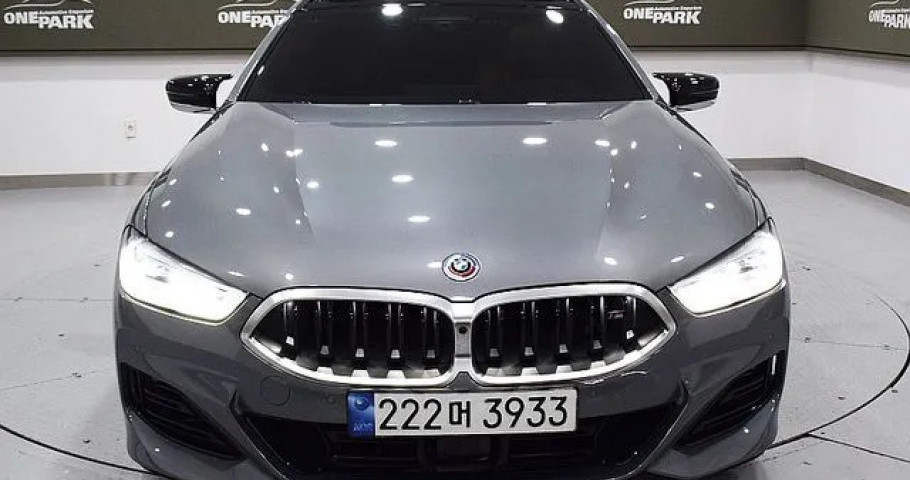 Bmw 8-Series 