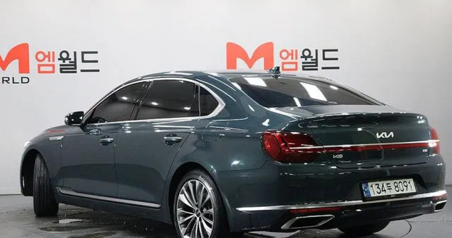 Kia K9 