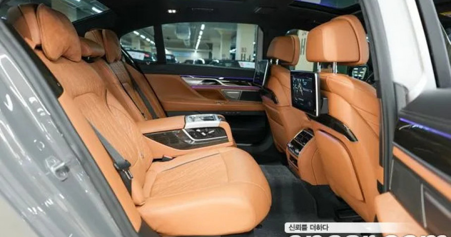 Bmw 7-Series 