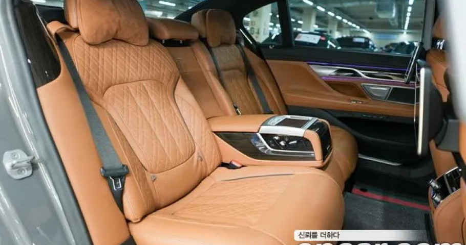 Bmw 7-Series 