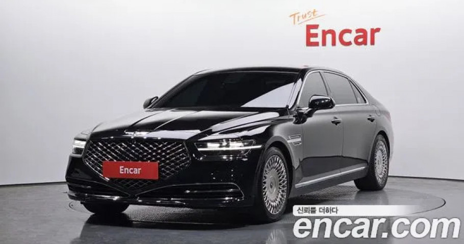 Genesis G90 
