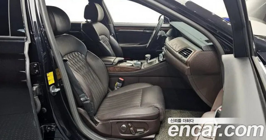 Genesis G90 