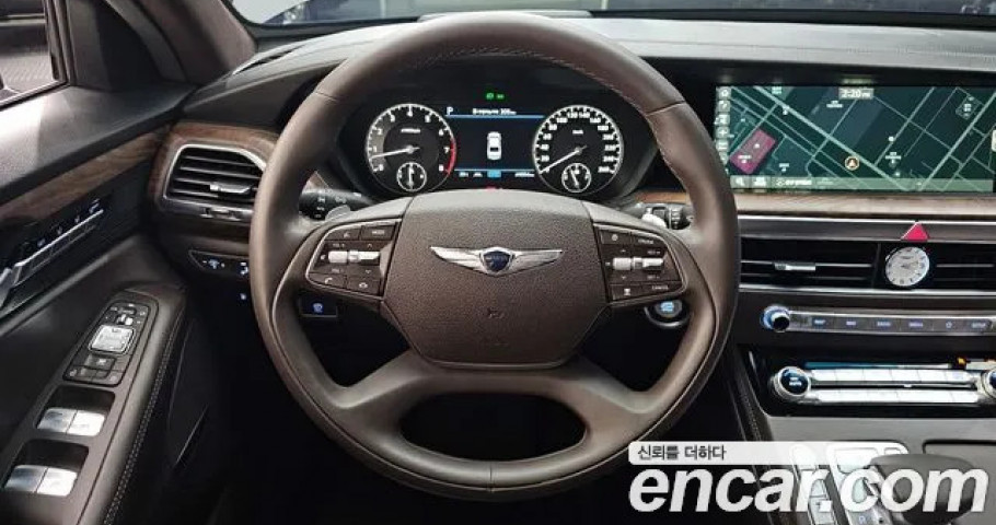 Genesis G90 