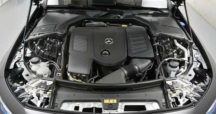Mercedes-Benz Cle-Class 