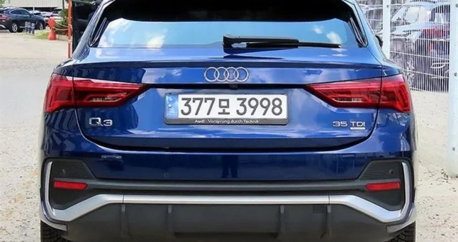 Audi Q3 