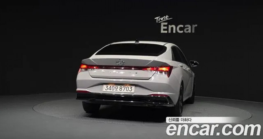Hyundai Avante (Elantra) 