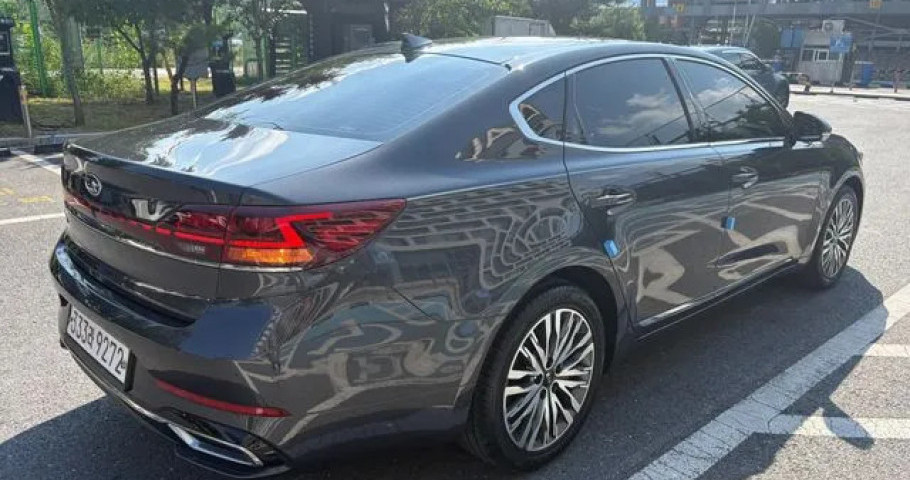 Kia K7 