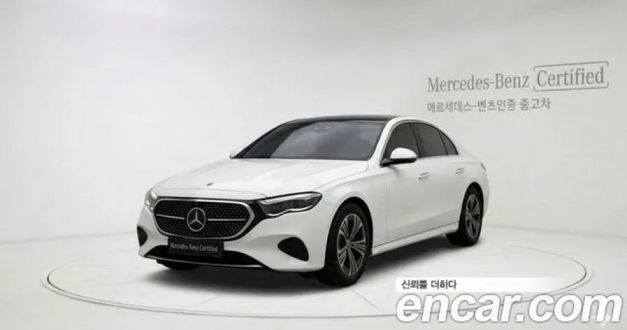 Mercedes-Benz E-Class 