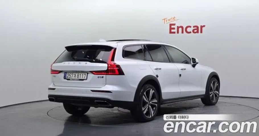 Volvo V60 