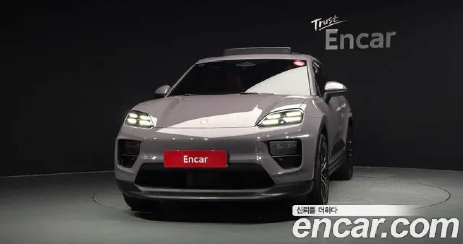 Porsche Macan 