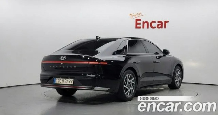 Hyundai Grandeur 